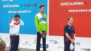 Tim Jevšnik posamično zlat in v dvojicah srebrni 1